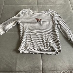 black and white striped hollister long sleeve